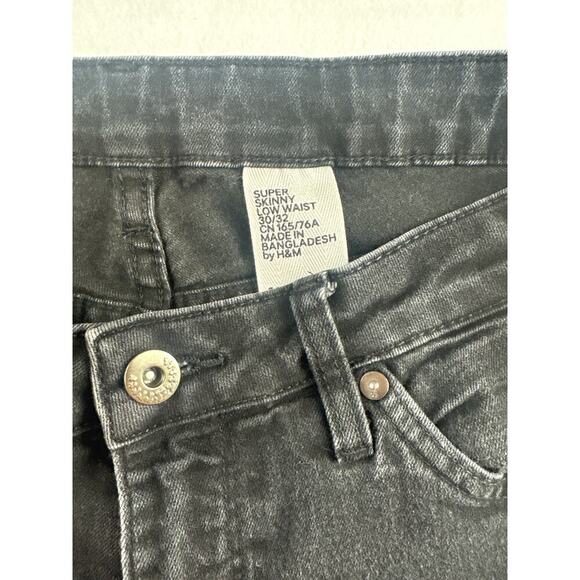 Women’s H&M Super Skinny Jeans Size 30/32 - Picture 2 of 3